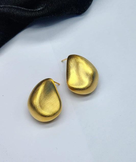 Modern Organic Gold-Toned Stud Earrings